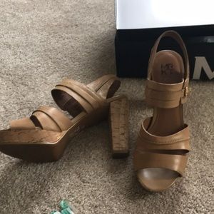 DSW. MRKT Sand color sandals.  EUC
